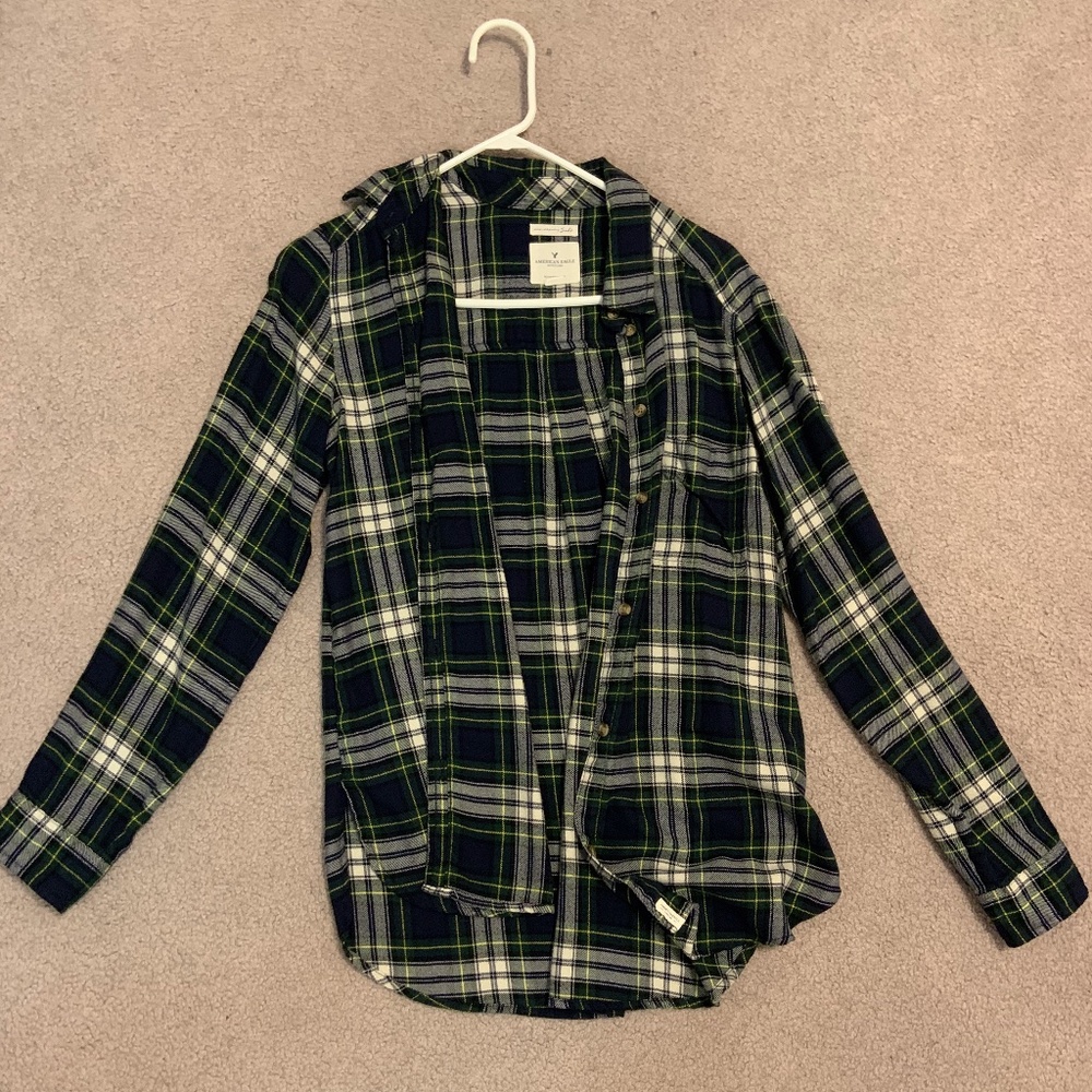 American Eagle Flannel Top